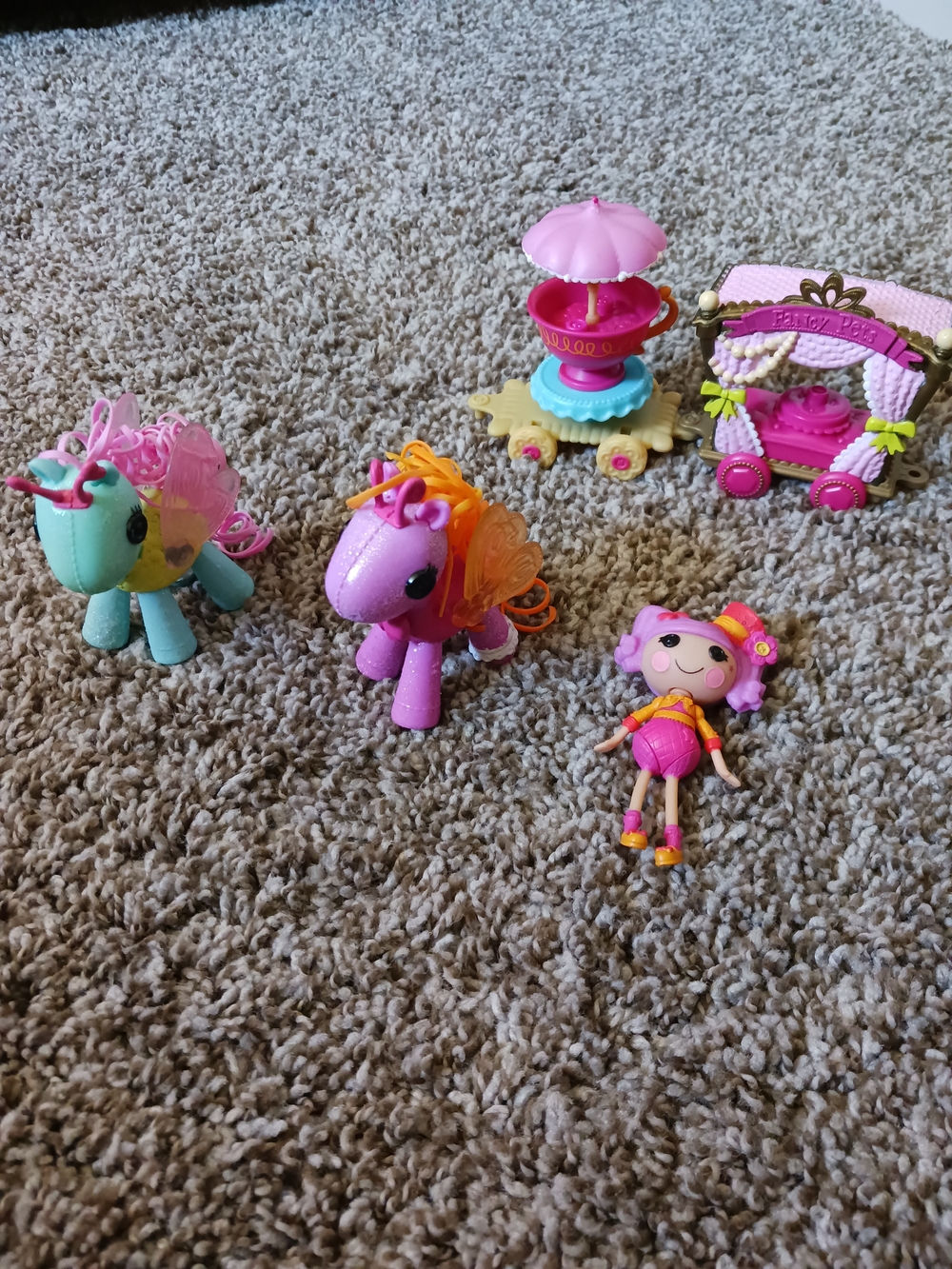 Lalaloopsy Mini Peanut Big Top, Baby Ponies, Silly Pet Parade Bundle